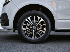Volkswagen Transporter (2024) thumbnail 2
