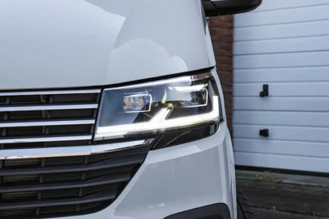 Volkswagen Transporter (2024) thumbnail 6