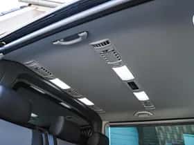 Volkswagen Caravelle (2023) thumbnail 11