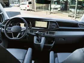 Volkswagen Caravelle (2023) thumbnail 12