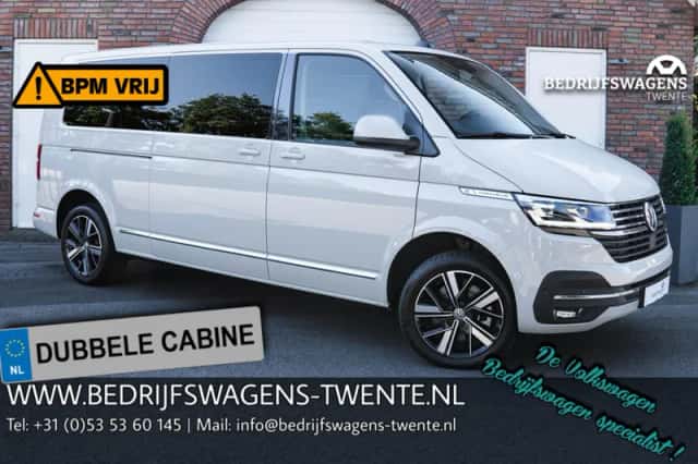 Volkswagen Caravelle (2023) thumbnail 3