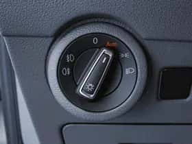 Volkswagen Caravelle (2023) thumbnail 24