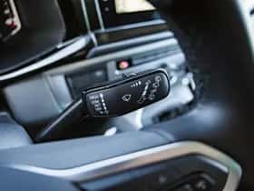 Volkswagen Caravelle (2023) thumbnail 27