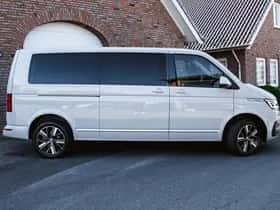 Volkswagen Caravelle (2023) thumbnail 4