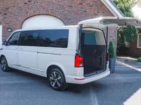 Volkswagen Caravelle (2023) thumbnail 34