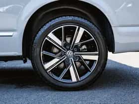 Volkswagen Caravelle (2023) thumbnail 36