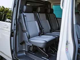Volkswagen Caravelle (2023) thumbnail 8