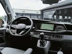 Volkswagen Caravelle (2023) thumbnail 12