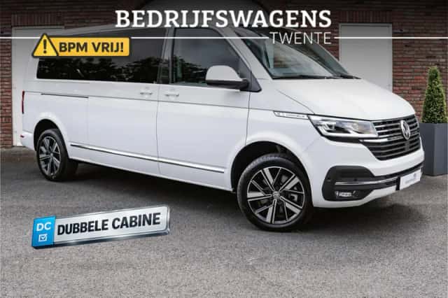 Volkswagen Caravelle (2023) thumbnail 3
