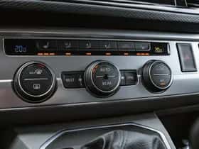 Volkswagen Caravelle (2023) thumbnail 21