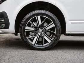 Volkswagen Caravelle (2023) thumbnail 35