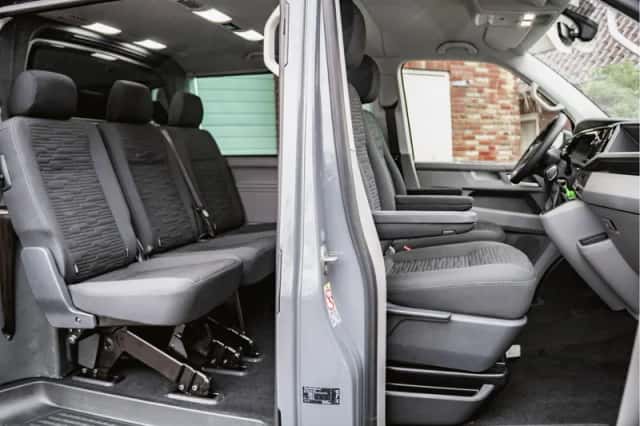 Volkswagen Transporter (2023) thumbnail 6