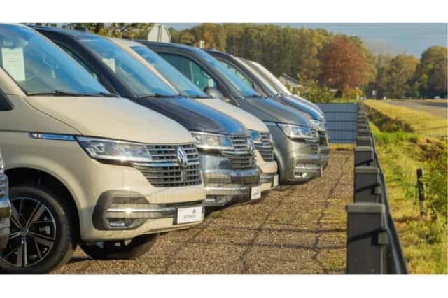 Volkswagen Transporter (2024) thumbnail 2