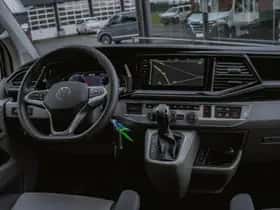 Volkswagen Caravelle (2023) thumbnail 11