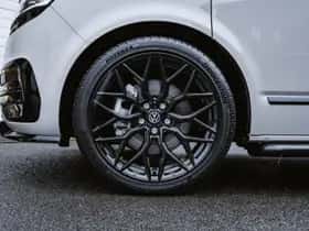 Volkswagen Caravelle (2023) thumbnail 38