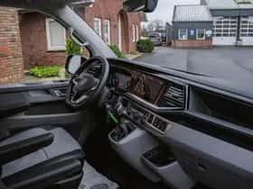 Volkswagen Caravelle (2023) thumbnail 8