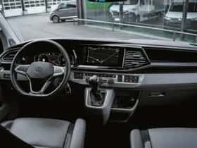Volkswagen Caravelle (2023) thumbnail 11