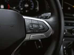 Volkswagen Caravelle (2023) thumbnail 14