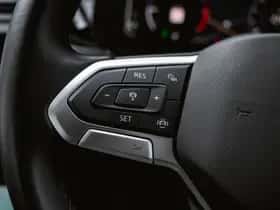 Volkswagen Caravelle (2023) thumbnail 15