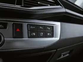 Volkswagen Caravelle (2023) thumbnail 23