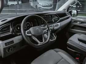 Volkswagen Caravelle (2023) thumbnail 29