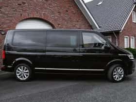 Volkswagen Caravelle (2023) thumbnail 4