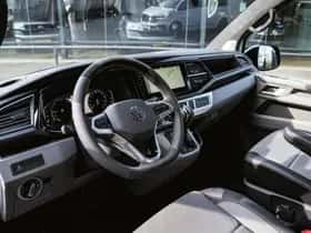 Volkswagen Caravelle (2023) thumbnail 32