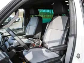 Volkswagen Caravelle (2023) thumbnail 33