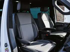 Volkswagen Caravelle (2023) thumbnail 9