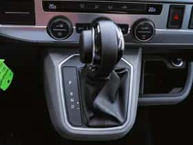 Volkswagen Caravelle (2024) thumbnail 19
