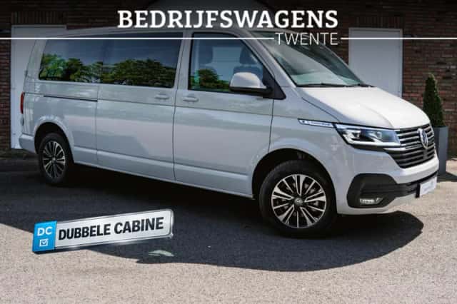 Volkswagen Caravelle (2024) thumbnail 3