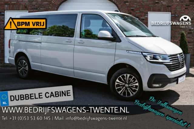 Volkswagen Caravelle (2024) thumbnail 3