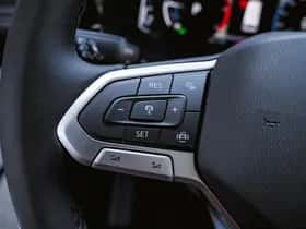 Volkswagen Caravelle (2024) thumbnail 22