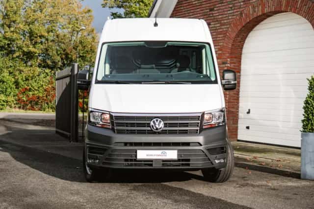 Volkswagen Crafter (2024) thumbnail 5