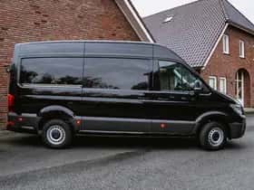 Volkswagen Crafter (2024) thumbnail 4