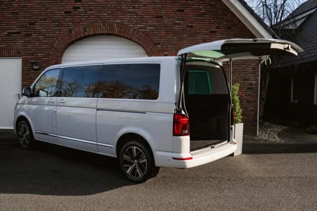 Volkswagen Caravelle (2023)