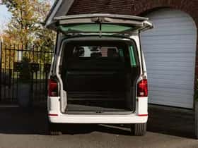 Volkswagen Caravelle (2023) thumbnail 32