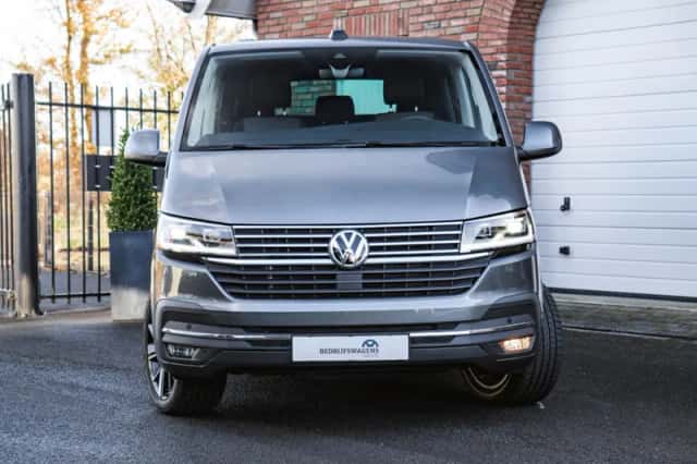 Volkswagen Transporter (2024) thumbnail 5