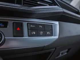 Volkswagen Transporter (2024) thumbnail 22