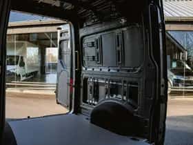 Volkswagen Crafter (2024) thumbnail 32