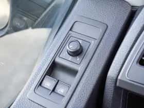 Volkswagen Transporter (2019) thumbnail 14