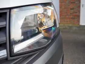Volkswagen Transporter (2019) thumbnail 8