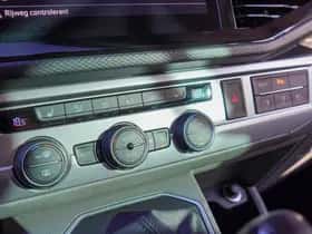 Volkswagen Transporter (2023) thumbnail 13