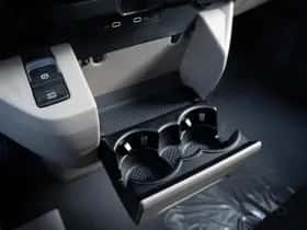 Volkswagen Multivan thumbnail 19