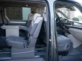 Volkswagen Multivan thumbnail 5