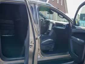 Volkswagen Amarok (2024) thumbnail 5