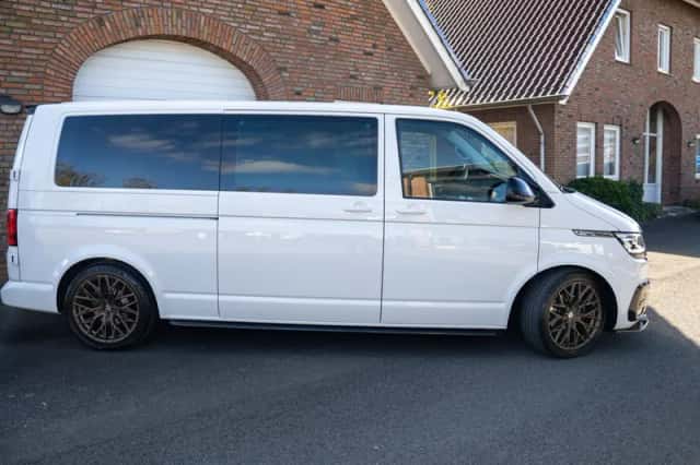 Volkswagen Transporter (2023) thumbnail 4