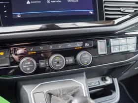 Volkswagen Transporter (2022) thumbnail 15