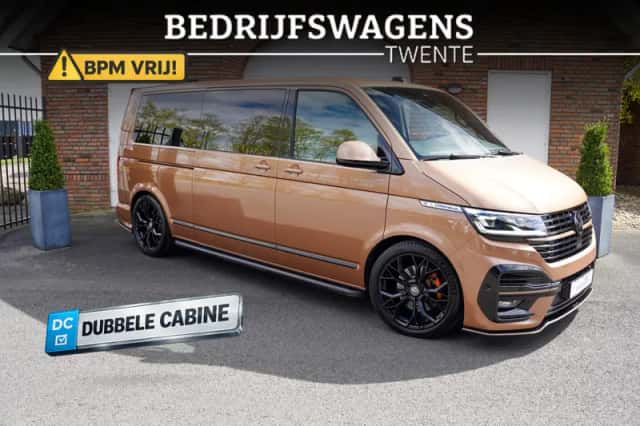 Volkswagen Transporter (2022) thumbnail 3