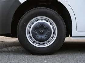 Renault Master (2024) thumbnail 2